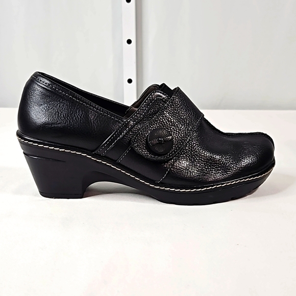 Soffe Euro Soft Black Leather Clogs Size 8M - Picture 1 of 8